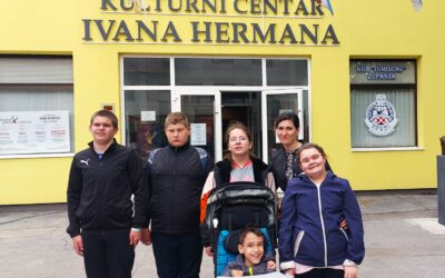 Učenici uživali u kazališnoj čaroliji na 32. Festivalu glumca