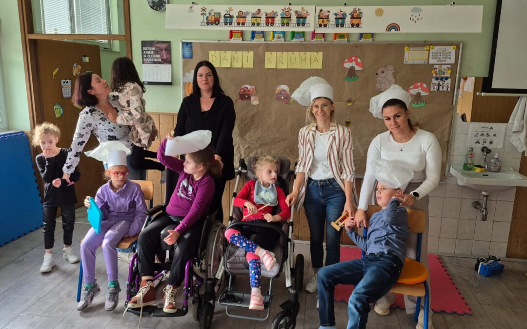 Mali pekari u akciji – Dani kruha u posebnim odjelima