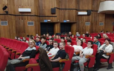 Predstava „Gdje nestaju patke“ snažno obilježila Dan ružičastih majica