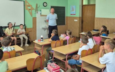 Učenici upoznali Glazbeni odjel OŠ Ivana Kozarca Županja